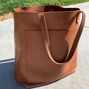 Madewell, the Medium Transport Tote in English saddle.